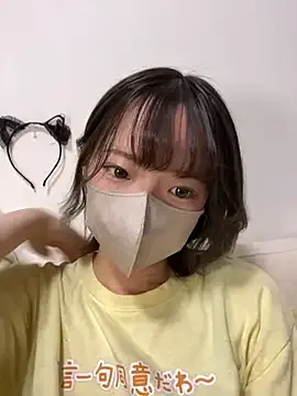 LaraCharm – webcam model profile photo Image 17