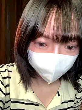 LaraCharm – webcam model profile photo Image 3