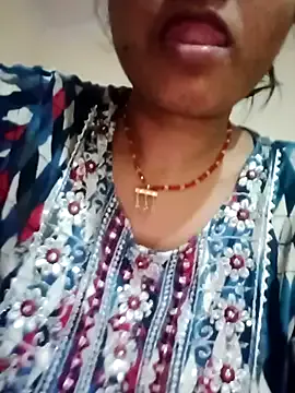 luisa1 – webcam model profile photo Image 8