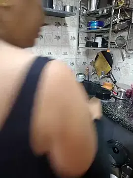 CatalinaDalessio – webcam model profile photo Image 3