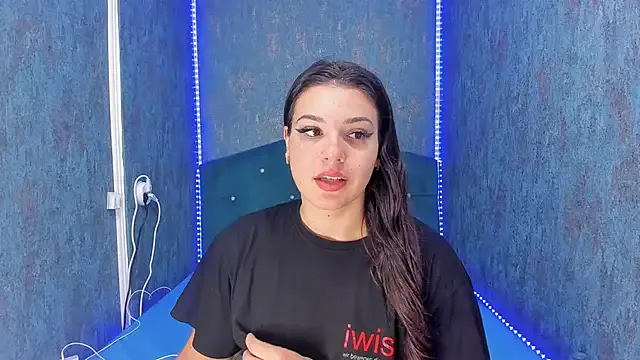 Maly_Nya – webcam model profile photo Image 13