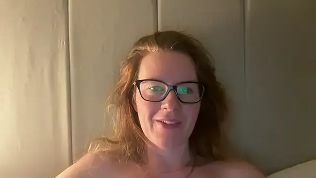 HannaMo – webcam model profile photo Image 10