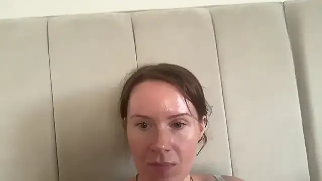 HannaMo – webcam model profile photo Image 17