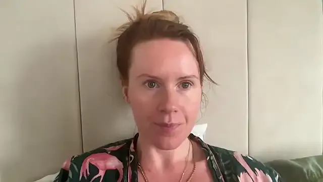 HannaMo – webcam model profile photo Image 7