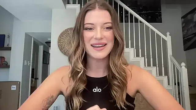 LukeLouHarvey – webcam model profile photo Image 2