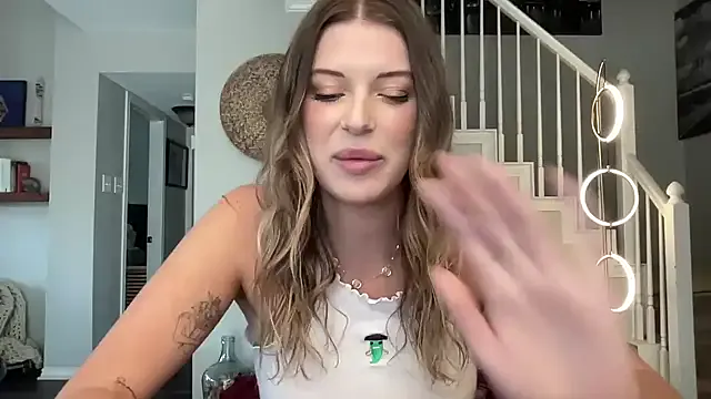 LukeLouHarvey – webcam model profile photo Image 4