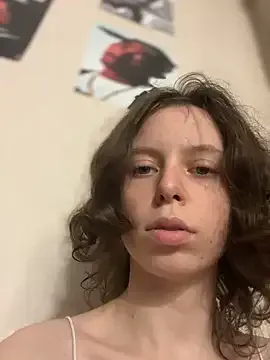 riri__nyan_o0 – webcam model profile photo Image 18