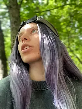 riri__nyan_o0 – webcam model profile photo Image 2