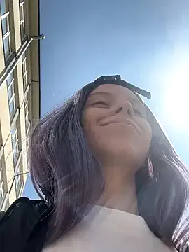 riri__nyan_o0 – webcam model profile photo Image 4