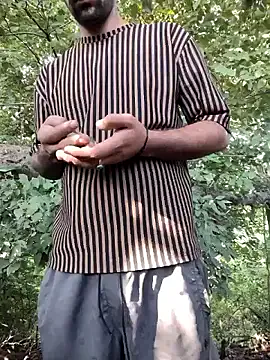 Dolce – webcam model profile photo Image 16