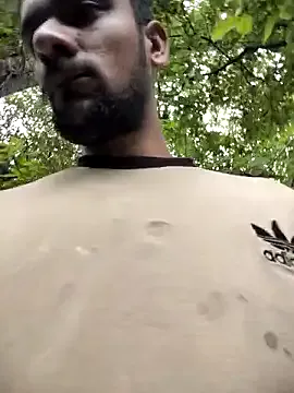 Dolce – webcam model profile photo Image 2