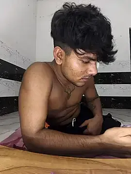 KateGale – webcam model profile photo Image 8