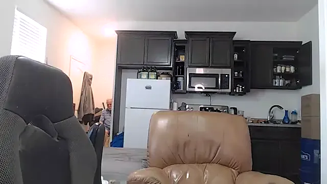 MollyBoston – webcam model profile photo Image 12