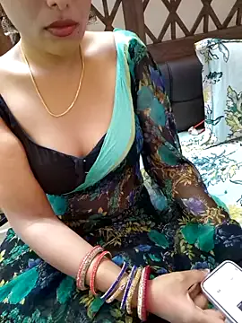 KateGale – webcam model profile photo Image 16