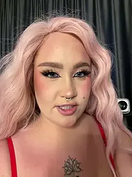 Yiyi-707 – webcam model profile photo Image 6