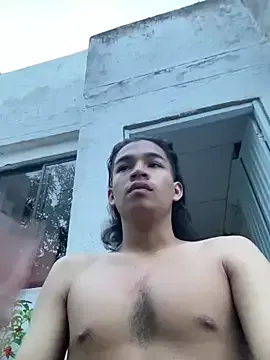 MilaDelays – webcam model profile photo Image 17