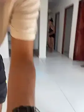 MilaDelays – webcam model profile photo Image 19