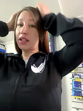 isabella_dmar – webcam model profile photo Image 18