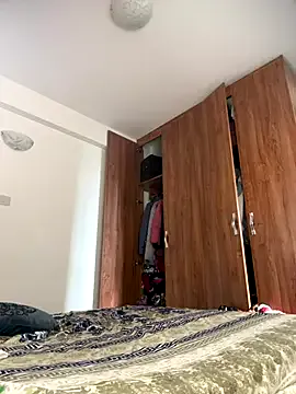 MelinaLuviani – webcam model profile photo Image 12