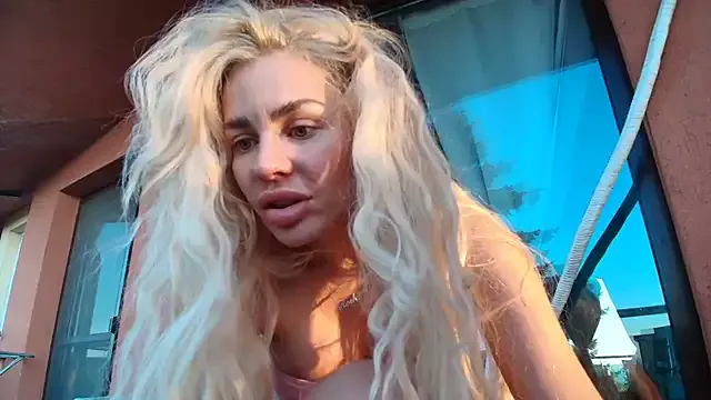 Wild-Angel777 – webcam model profile photo Image 10