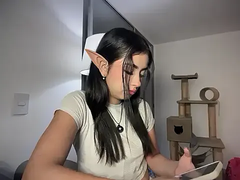 -ollia- – webcam model profile photo Image 7