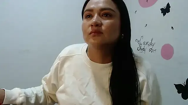 KendalVoos – webcam model profile photo Image 3