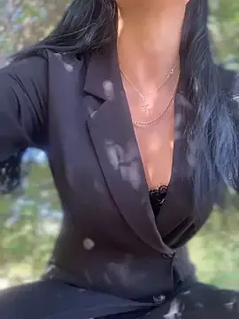 AkiraBloom – webcam model profile photo Image 16