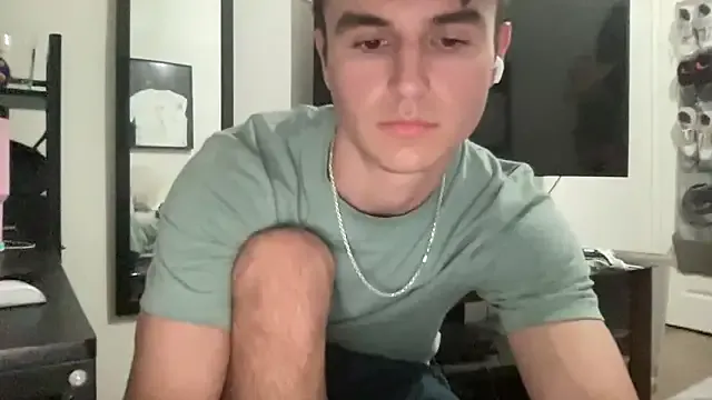 AishaHart – webcam model profile photo Image 13