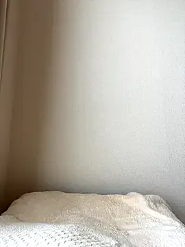 Dolce – webcam model profile photo Image 7