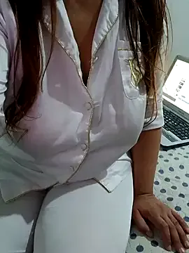 GabyPastori – webcam model profile photo Image 16