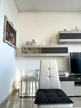 AddisonArt – webcam model profile photo Image 7