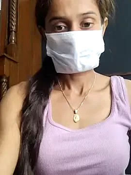 AngelCoco – webcam model profile photo Image 5