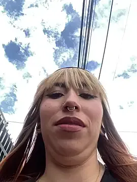 Neznost – webcam model profile photo Image 18