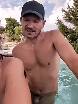 Dolce – webcam model profile photo Image 16