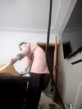 KateGale – webcam model profile photo Image 13