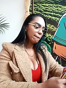 JessieLiu – webcam model profile photo Image 11