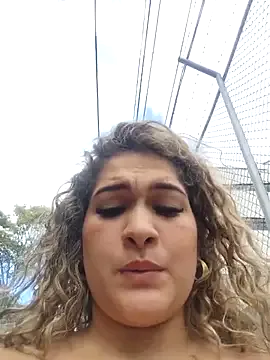 IvyHarpers – webcam model profile photo Image 3