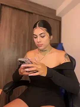 MarisaGrace – webcam model profile photo Image 12