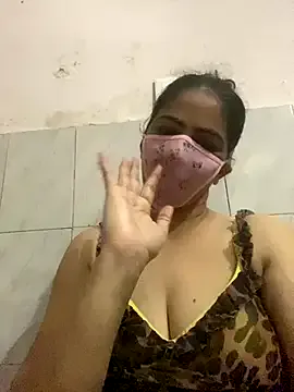 Bella – webcam model profile photo Image 10