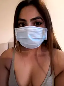 ElaRossie – webcam model profile photo Image 8