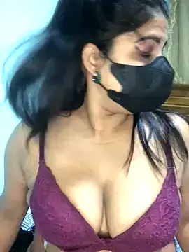 Anita – webcam model profile photo Image 8