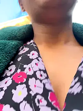 riko_oxo – webcam model profile photo Image 14