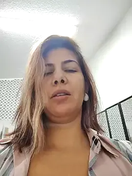 JessieLiu – webcam model profile photo Image 13