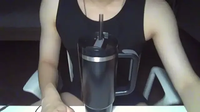 MelinaLuviani – webcam model profile photo Image 9