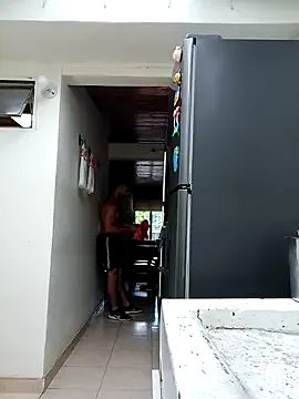 Dolce – webcam model profile photo Image 5