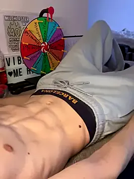 HaleyLyon – webcam model profile photo Image 4