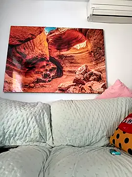 EsmeBrowm – webcam model profile photo Image 8