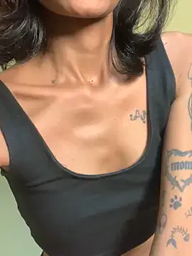 EvaCherry – webcam model profile photo Image 6