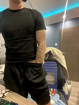 EmiraMiller – webcam model profile photo Image 15