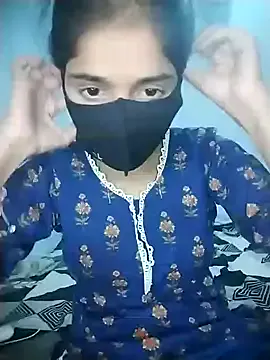 AddisonArt – webcam model profile photo Image 3